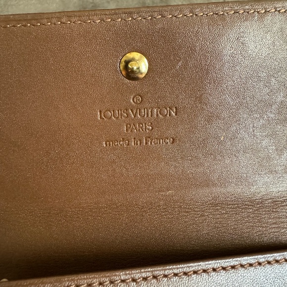 LV Vernis Bronze Compact Wallet - Picture 6 of 9